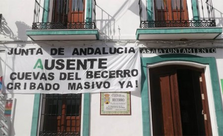 La Junta de Andalucía sigue olvidándose de Cuevas del Becerro