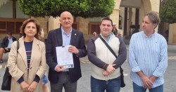 El PSOE vuelve a denunciar el "corte del Puente" y exige a la alcaldesa el proyecto definitivo del vial alternativo